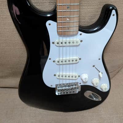 Warmoth Strat 2004 - Black 1985 MIJ Squier Body image 4
