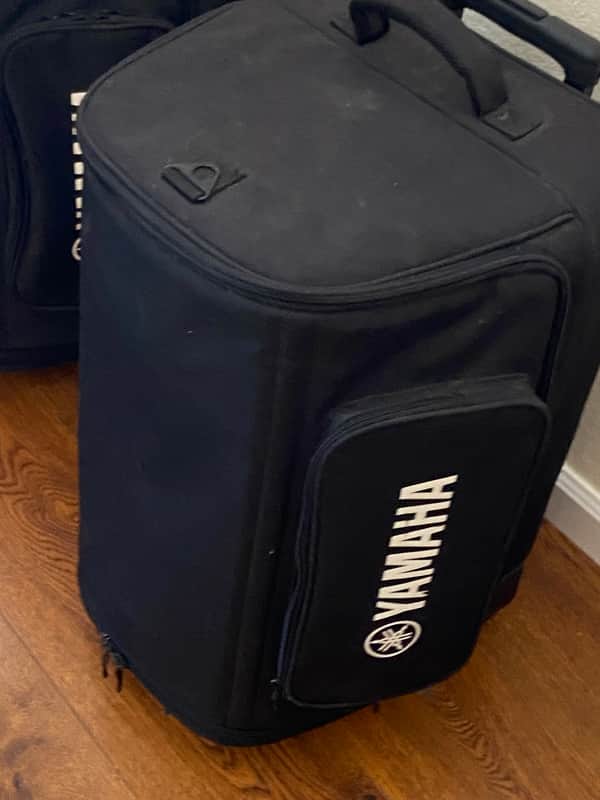 Yamaha StagePas 600i Portable PA System 2010s - Black image 1