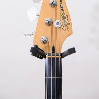 Squier Vintage Modified Fretless Jazz Bass 2016 - Sunburnst image 3