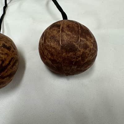 Aslatuas Kashaka Rhythmic Ball Shakers, 2-Pair, Natural Gourd - MINT image 3