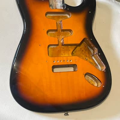 1993 MIM Fender Mexico 3TS Sunburst Stratocaster Guitar Body 6 Post Tremolo image 3