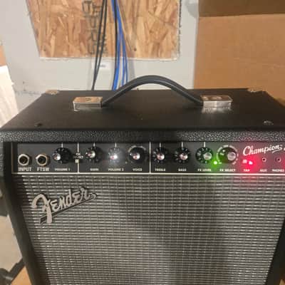 Fender Champion 40 image 3