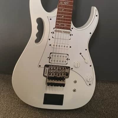 Ibanez JEM-JR-WH SUSTAINIAC Steve Vai Signature White image 21