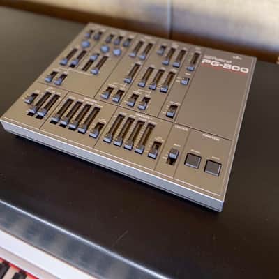 Roland JX-8P 61-Key Polyphonic Synthesizer with PG-800 Programmer 1984 - 1986 image 5