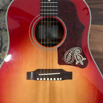 Gibson Brad Paisley J-45 2010 - 2013 - Cherry Sunburst image 11