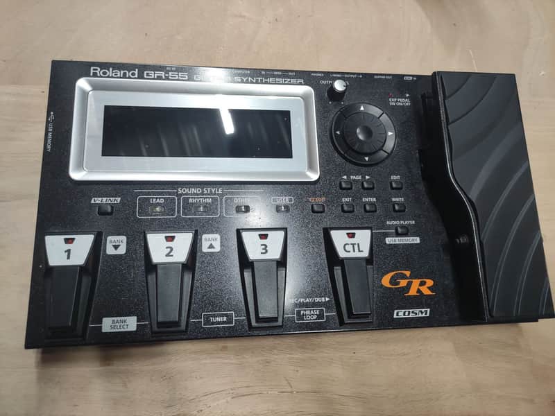 Roland GR-55S Guitar Synthesizer 2012 - Present - Black image 1