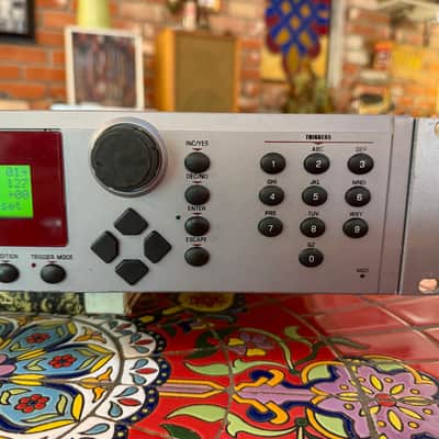 E-MU Systems ESI-2000 With 128 RAM & Gotek USB w/ many classic sound banks! image 7