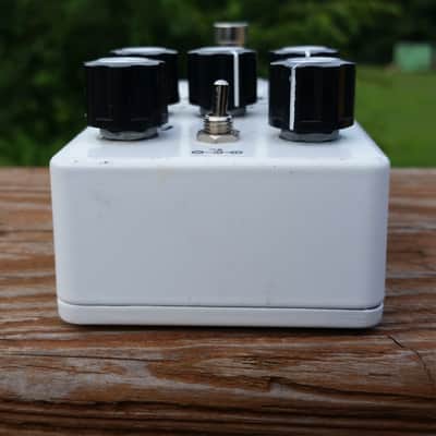 Used Governor Distortion/Overdrive Pedal Based on the Classic Marshall Guv'nor/Drivemaster image 5