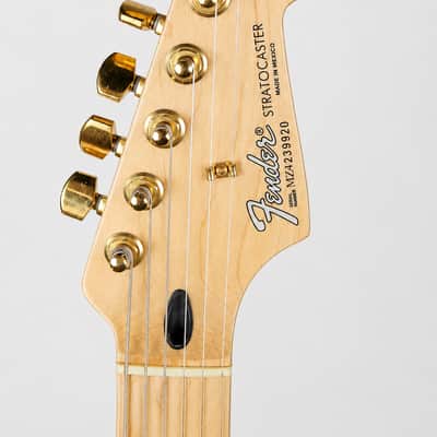 Fender Fender Stratocaster 50th Anniversary Aztec Gold 2004 - Aztec Gold image 9