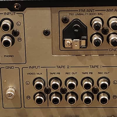 Yamaha Vintage Yamaha R-100 AM/FM Stereo Receiver 80s - Black metal case image 10
