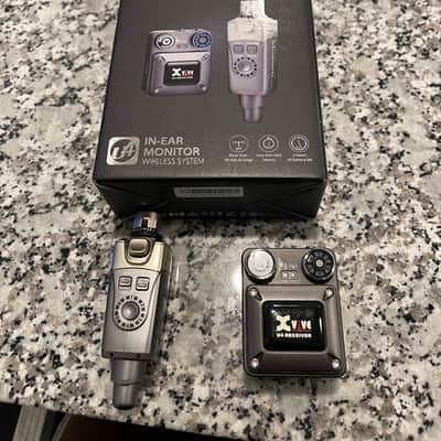 Xvive U4 Wireless In-Ear Monitor System 2019 - 2020 - Black image 2