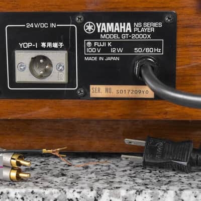 YAMAHA GT-2000X Vintage Direct-Drive Turntable in Very Good Condition+ image 23