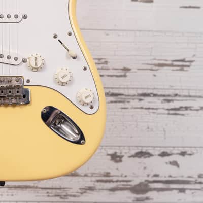 Fender CIJ "Yngwie Malmsteen" Stratocaster - Yellow White  2002-2004 image 11