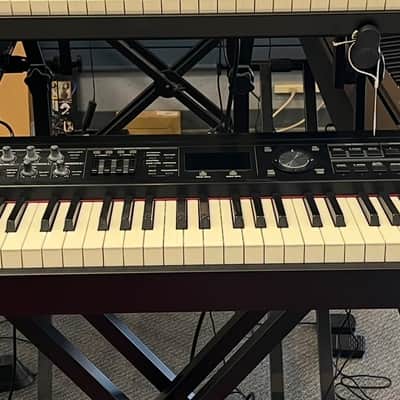 Roland RD-700GX 2008