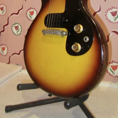 Gibson Melody Maker 1964 - Sunburst w/ Hard Shell Case image 1