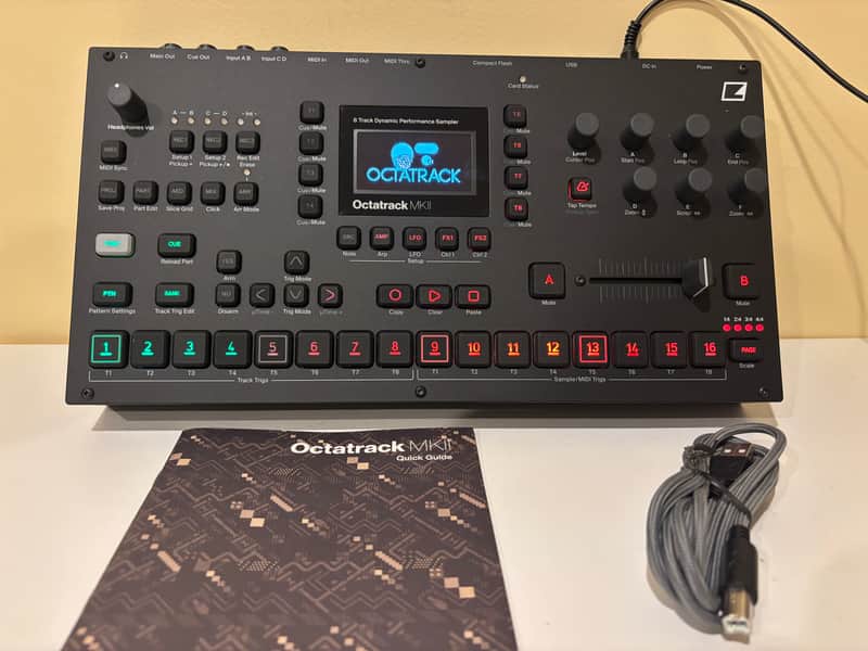 Elektron Octatrack MKII 8-Track Dynamic Performance Sampler MK2 pristine Black image 1