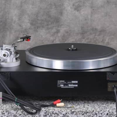 YAMAHA GT-750 Direct Drive Record Player Turntable in Very Good Condition image 19