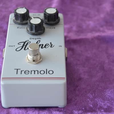 Hofner Vintage Analog Tremolo Pedal * rare model for the Hofner collector * many cool authentic tremolo/vibrato sounds of the 1960/70s*excellent condition* image 4