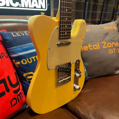 Fender MIJ Junior Collection Telecaster 2021 - Satin Vintage White image 3