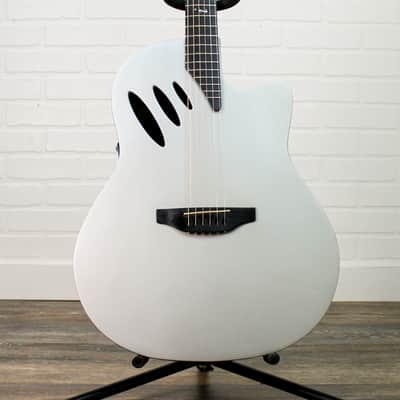 Preowned Ovation Celebrity CC54 iDea Acoustic Electric Guitar - Silver image 2