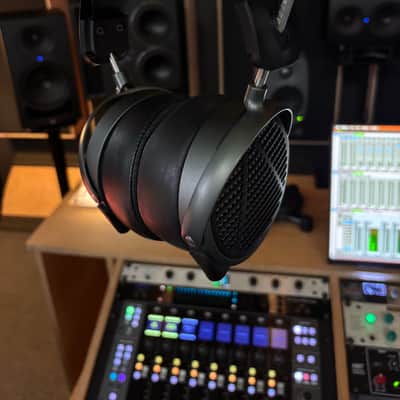 Audeze MM-500 Open Back Planar Magnetic Headphones - 18 Ohms 2022 - Present - Black image 2