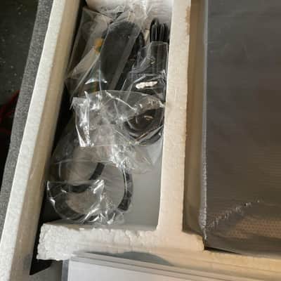Gemini UHF-5100HL: Single 1156-Channel UHF Wireless Headset/Lavalier System image 5