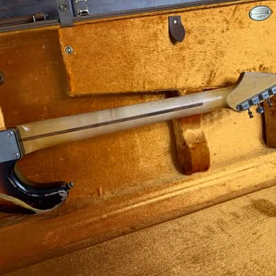 MJT  Stratocaster **1 PIECE BODY** Heavy relic with Fender case & Extra set of 59' pick-ups image 12