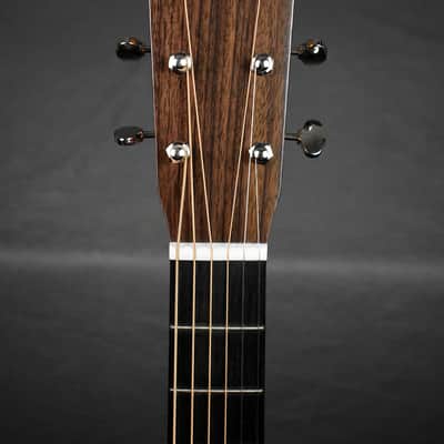 Martin Standard Series 00-18 image 5