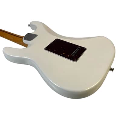 2019 Fender American Ultra Stratocaster - Arctic Pearl image 14