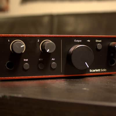 Focusrite Scarlett Solo 4th Gen USB Audio Interface 2023 - Present - Red image 2