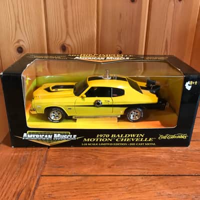 3rd Stone Logic Pedals Mosrite Fuzzrite 2019 Yellow and Black image 9