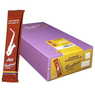 Vandoren Alto Sax Java Red Reeds Strength 2.5, Box of 50 image 1