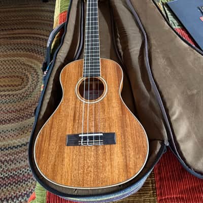 Kala KA-AMHG-ST All Solid Mahogany Super Tenor Ukulele 2010s - Natural image 9