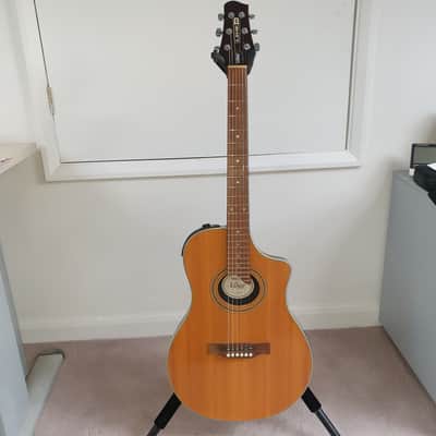 Line 6 Variax 700 acoustic early 2000s? Cedar image 1