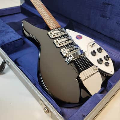 Rickenbacker 325C64 Jet Glo Miami, 3 Toaster Pickups, w/Vibrato, Short Scale, HSC image 2