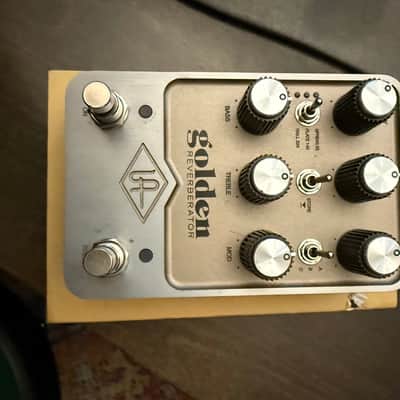 Universal Audio Golden Reverberator 2021 - Present - Gold image 4