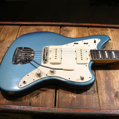 Fender Jazzmaster 1970 - 1979 - Lake Placid Blue image 3