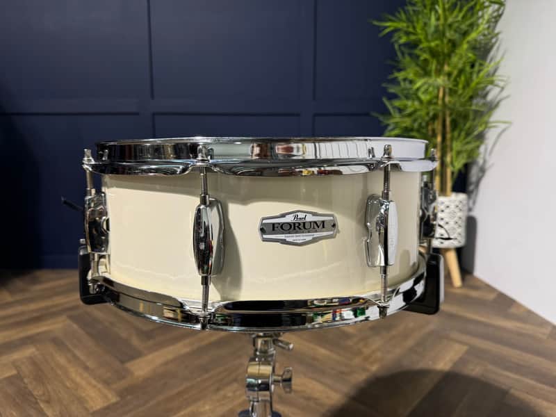 Pearl Forum 14” x 5.5” Snare Drum / 8-Lug #MU25 | Reverb