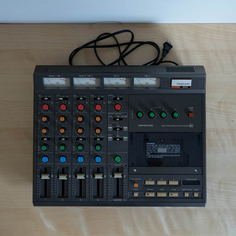 TASCAM Portastudio 244 image 1