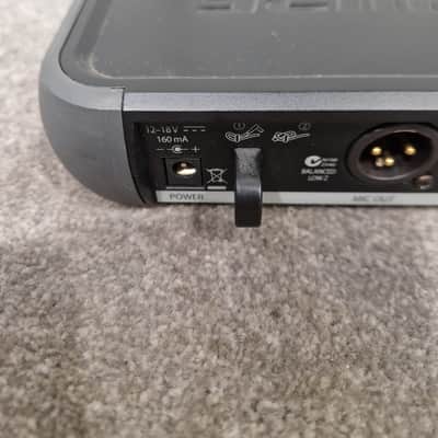 Shure Pgx4 Wireless Receiver - UHF Frequency, Diversity Operation - Excellent w/ Power Supply image 3
