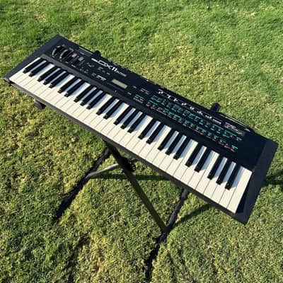 Yamaha DX11 Programmable FM Synthesizer