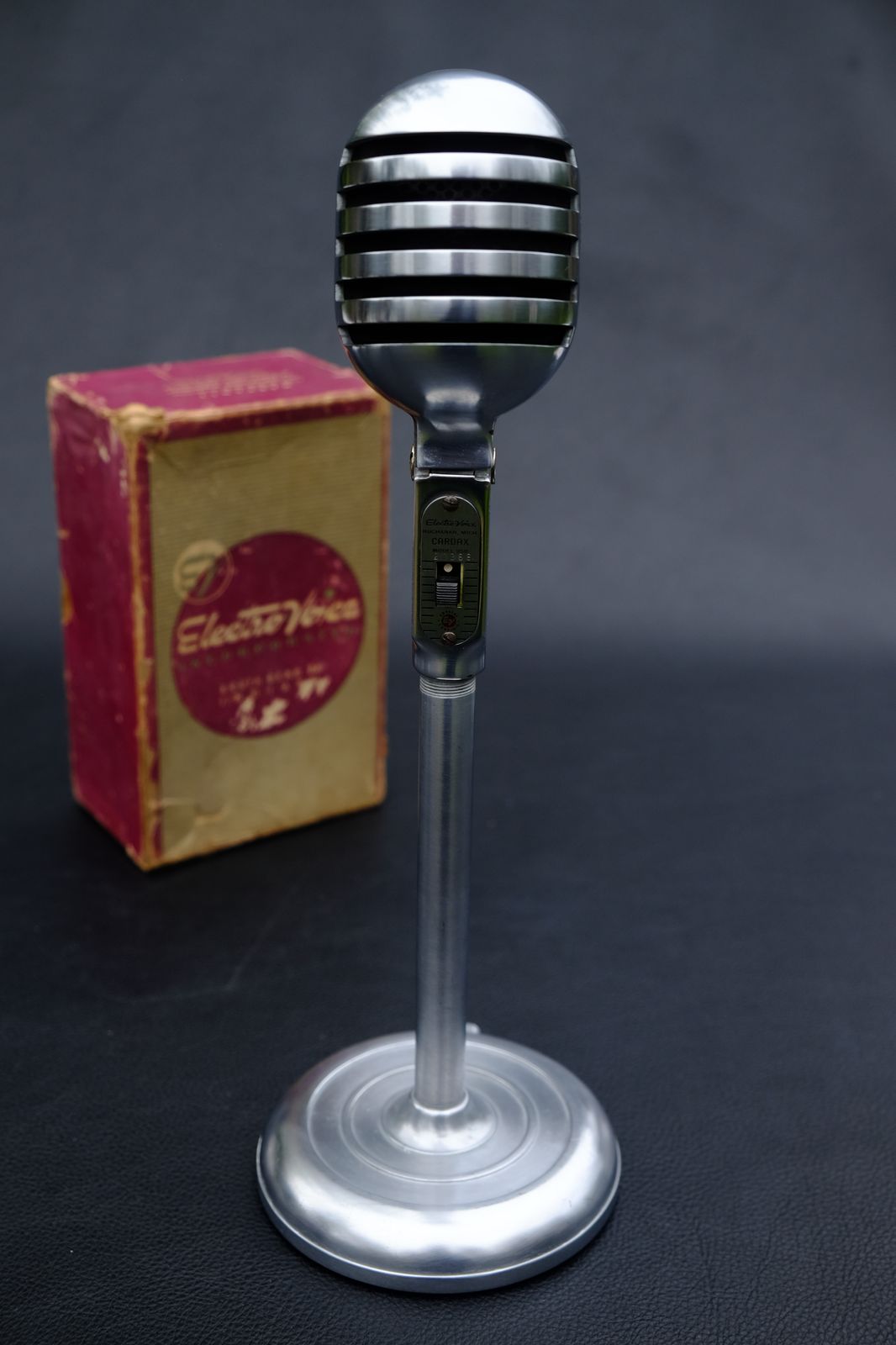 Electro-Voice 950 Cardax Crystal Microphone | Reverb
