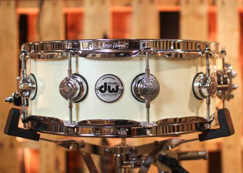DW 5x14 Collector's Maple VLT Lexus White Lacquer Snare Drum - SO#1127629 image 1