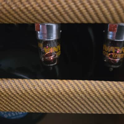 Fender '57 Custom Deluxe 2-Channel 12-Watt 1x12" Guitar Combo 2011 Lacquered Tweed image 4