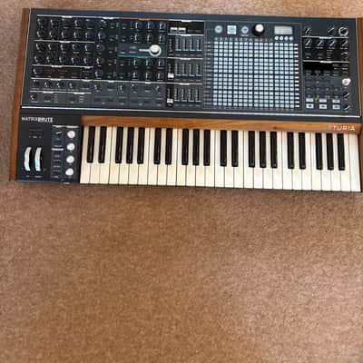 Arturia MatrixBrute 49-Key Synthesizer 2017 - Present - Black