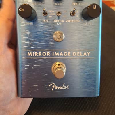 Fender Mirror Image Delay 2018 - Present - Blue image 2