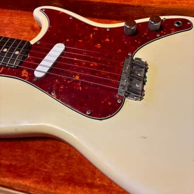 Fender Musicmaster with Rosewood Fretboard 1961 - 1964 - Olympic White image 4