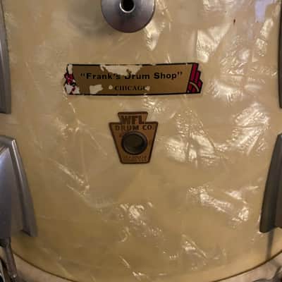 WFL Ludwig 9x13 Rack Tom wDrum Shop Chicago Sticker 1930’s/1940’s?? White Marine Pear image 2