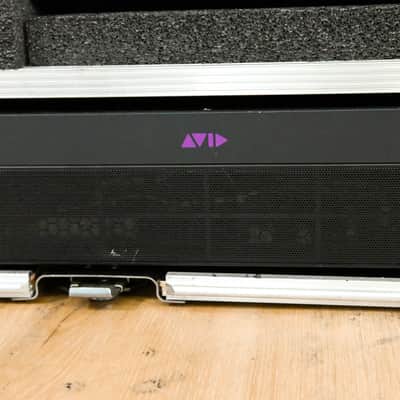 AVID S3 16-Fader Control Surface w/ E3 Engine and Road Case CG013BF image 4
