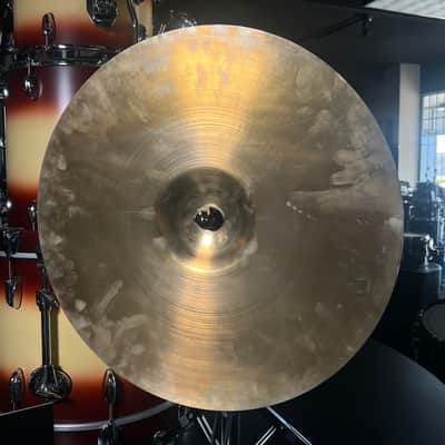 Vintage 70's/80's Zildjian 20" A Crash Ride (2084g. Bag 3) image 4